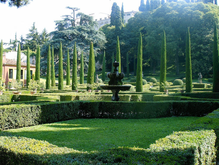 Giardino Giusti Trip Packages