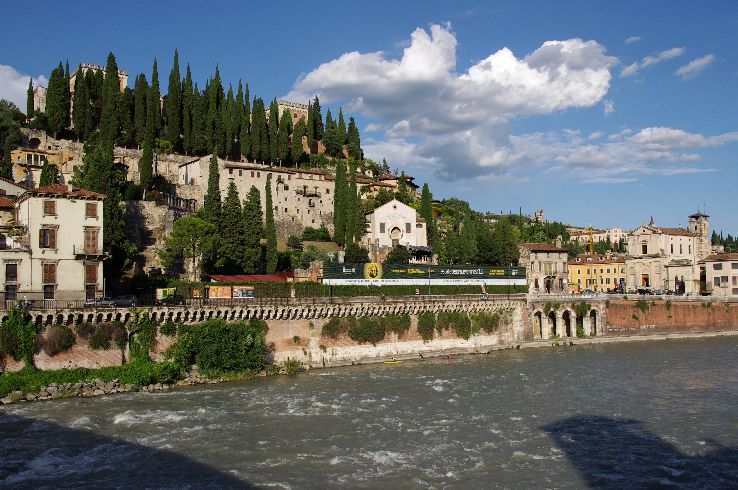 Castel San Pietro Trip Packages
