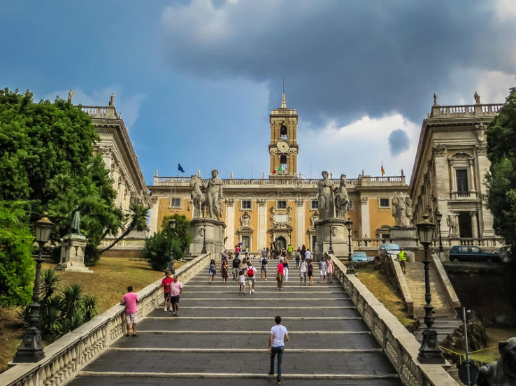 Capitoline Hill Trip Packages