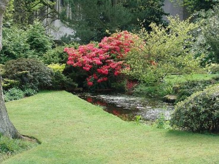 Cruickshank Botanic Garden Trip Packages