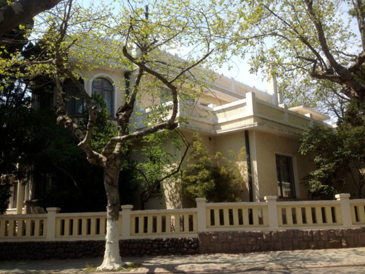 Badaguan Eight Passes Trip Packages