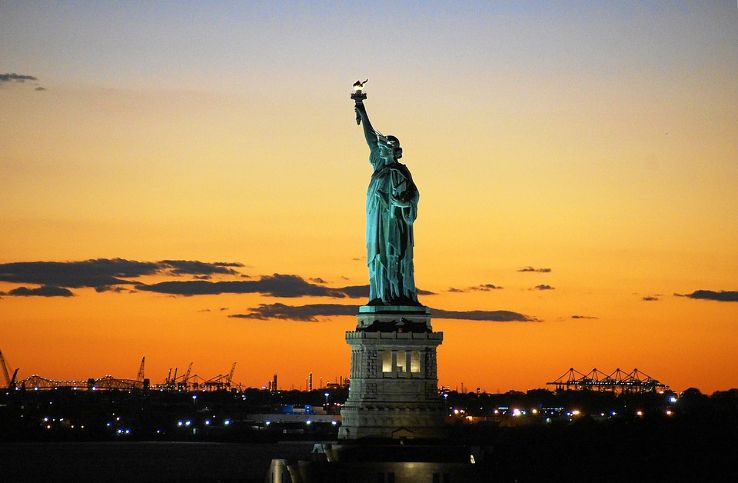 Statue of Liberty Trip Packages