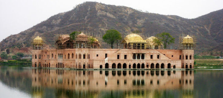 Jal Mahal Trip Packages