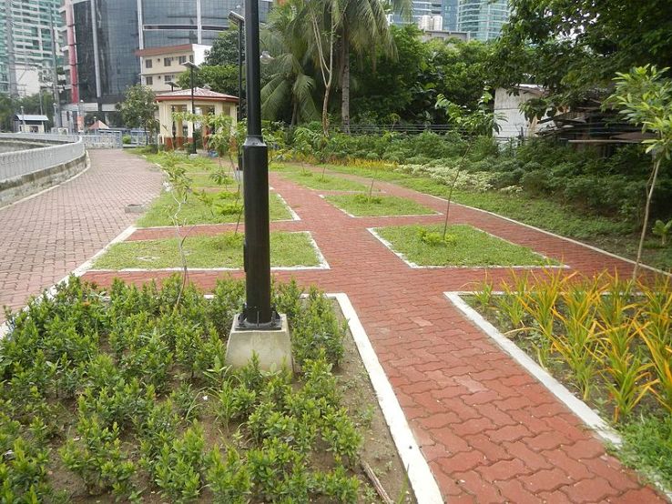 Makati Park and Garden Trip Packages