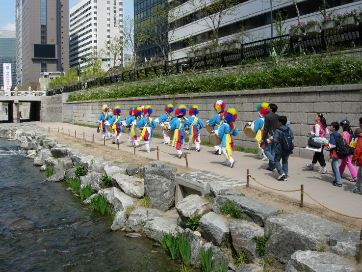 Cheonggyecheon Trip Packages