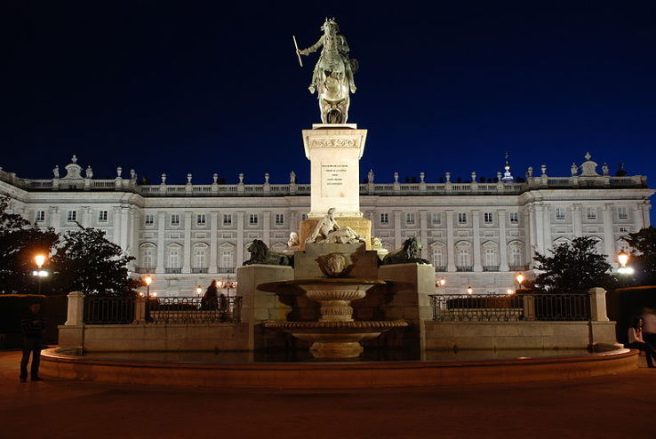 Royal Palace of Madrid Trip Packages