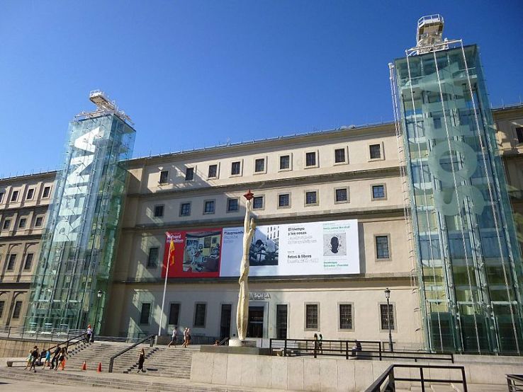 Museo Nacional Centro de Arte Reina Sofia Trip Packages