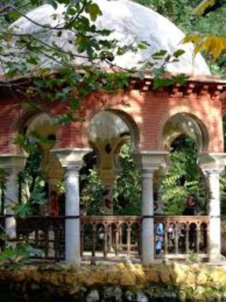 Maria Luisa Park Trip Packages