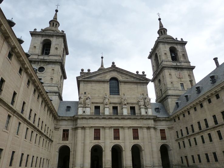 El Escorial Trip Packages