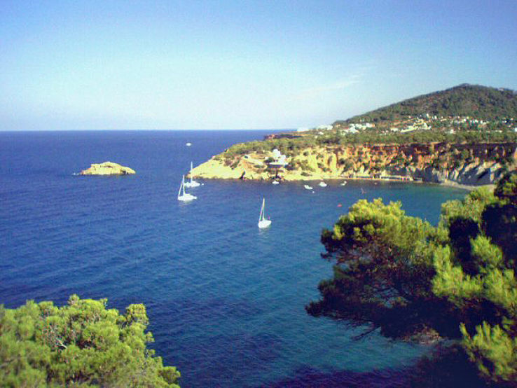 Cala d Hort Trip Packages