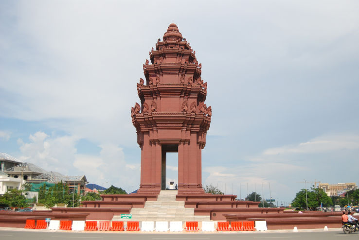 Independence Monument Trip Packages