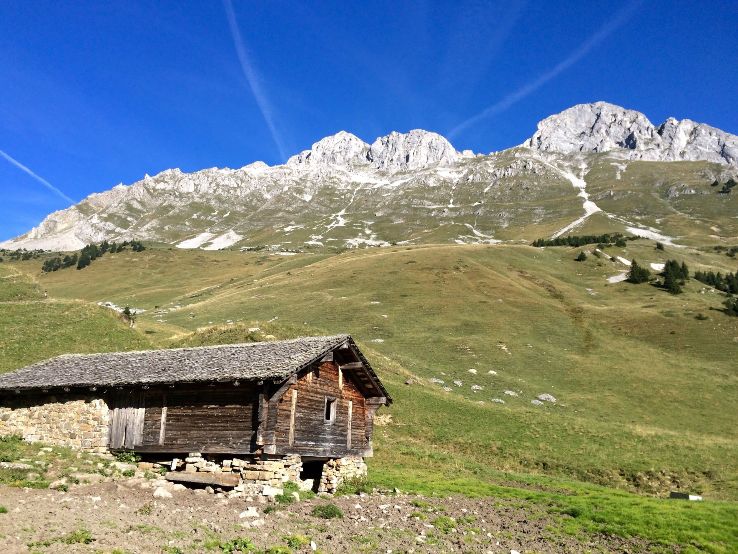 Gummfluh Trip Packages