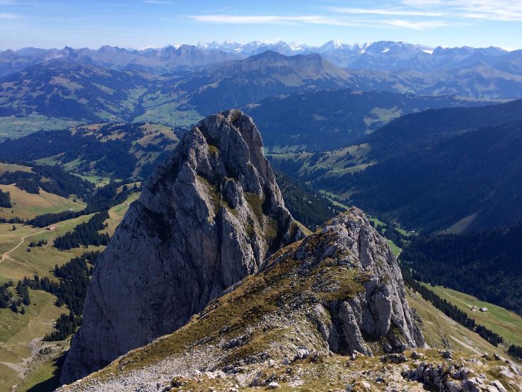 Gummfluh Trip Packages