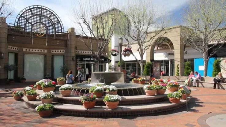 Broadway Plaza Trip Packages