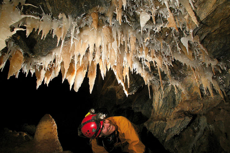 Black Chasm Cavern Trip Packages