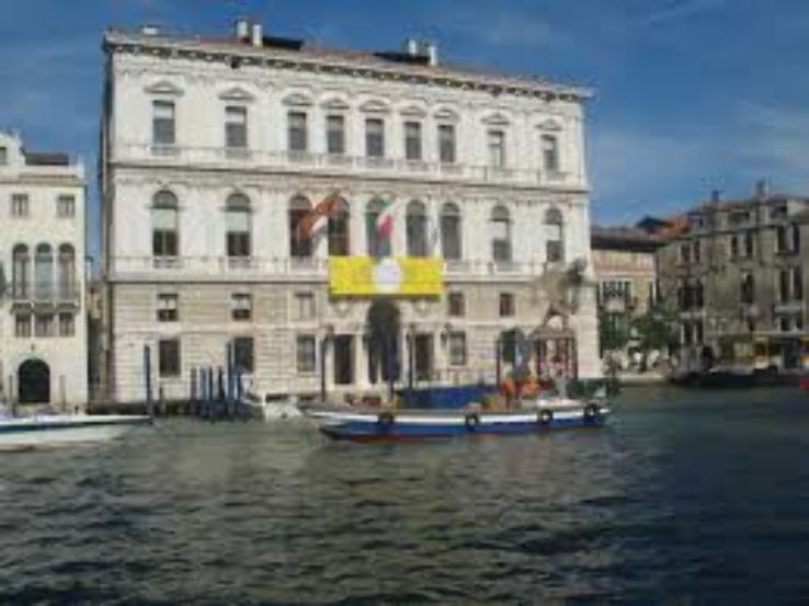 Palazzo Grassi Trip Packages