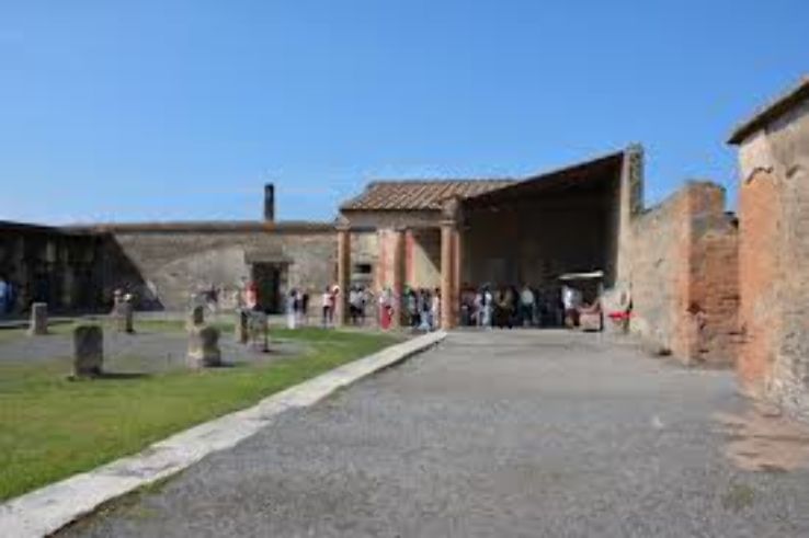 Macellum of Pompeii Trip Packages