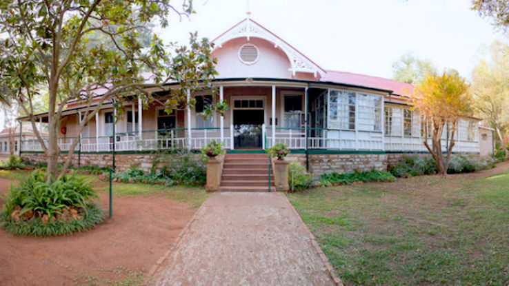 Smuts House Trip Packages