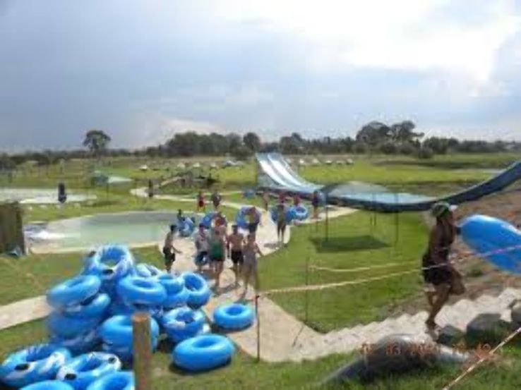  Gwenbali Waterworld Trip Packages