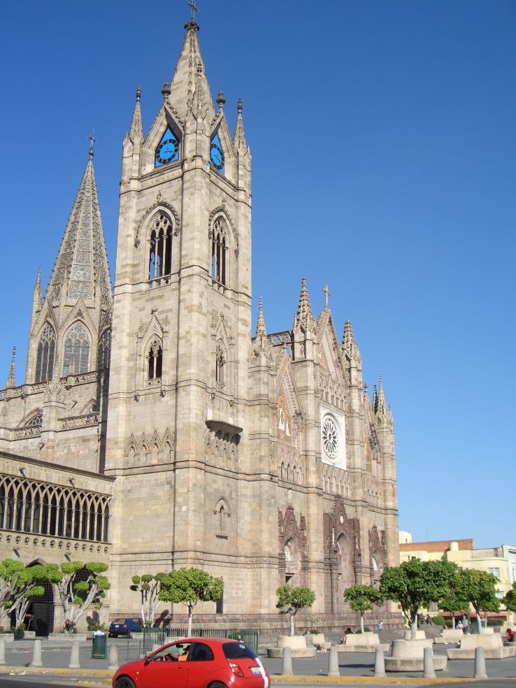 Templo Expiatorio del Santisimo Sacramento  Trip Packages