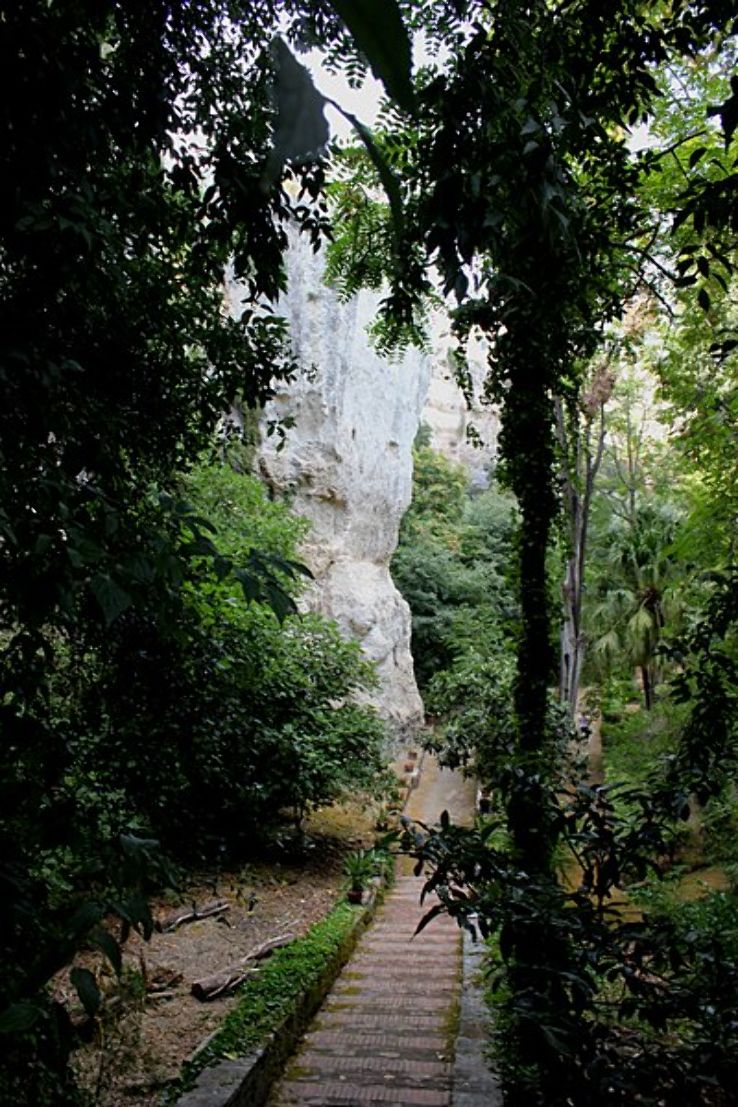 Latomia dei Cappuccini Trip Packages