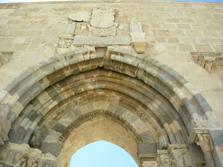 Castello Maniace Trip Packages