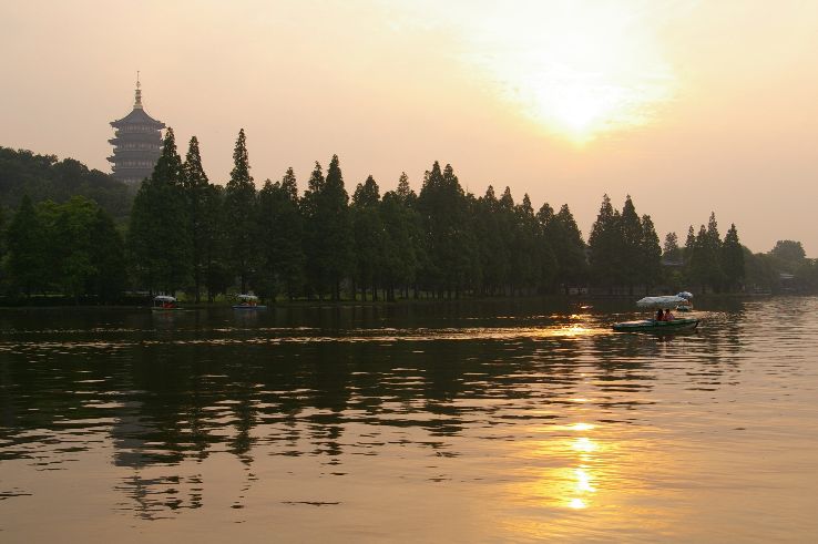 West Lake Trip Packages