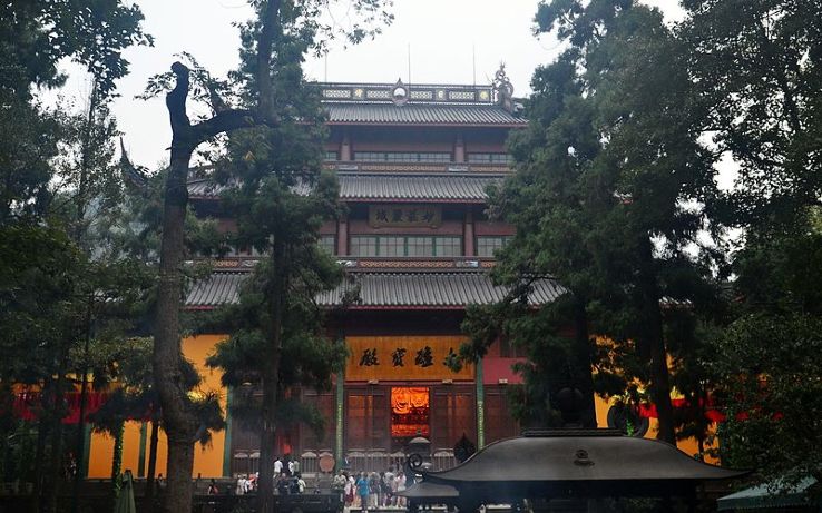 Lingyin Temple Trip Packages