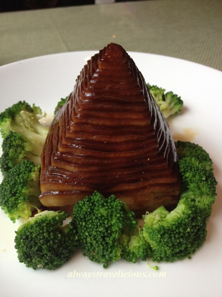 Weizhuang Zhiweiguan Restaurant Trip Packages