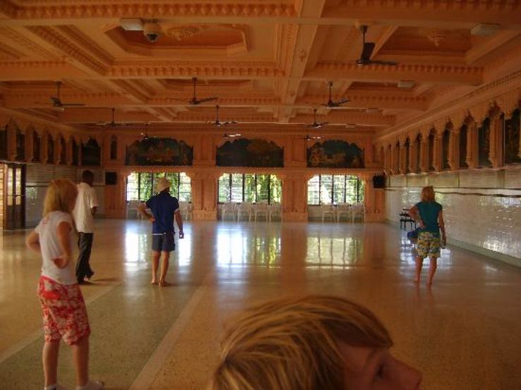 Swaminarayan Temple Trip Packages