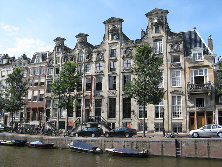 Family Getaway 4 Days amsterdam - hop on hop off Trip Package