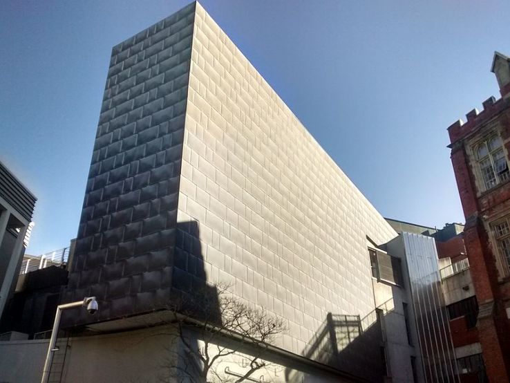 Adam Art Gallery Trip Packages