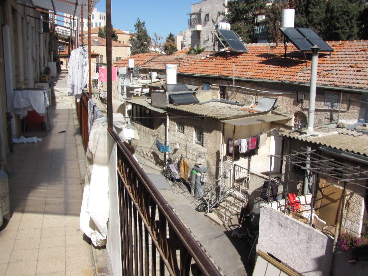 Nachloat Neighborhood  Trip Packages