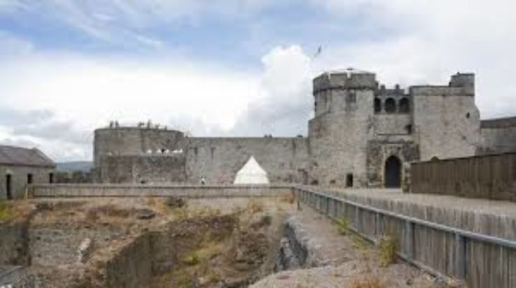 King Johns Castle Trip Packages