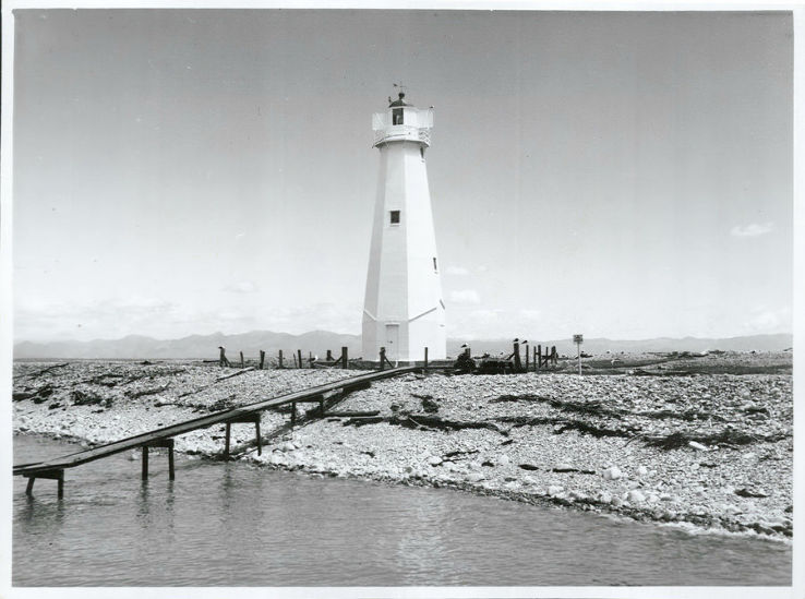 The Boulder Bank of Nelson Trip Packages