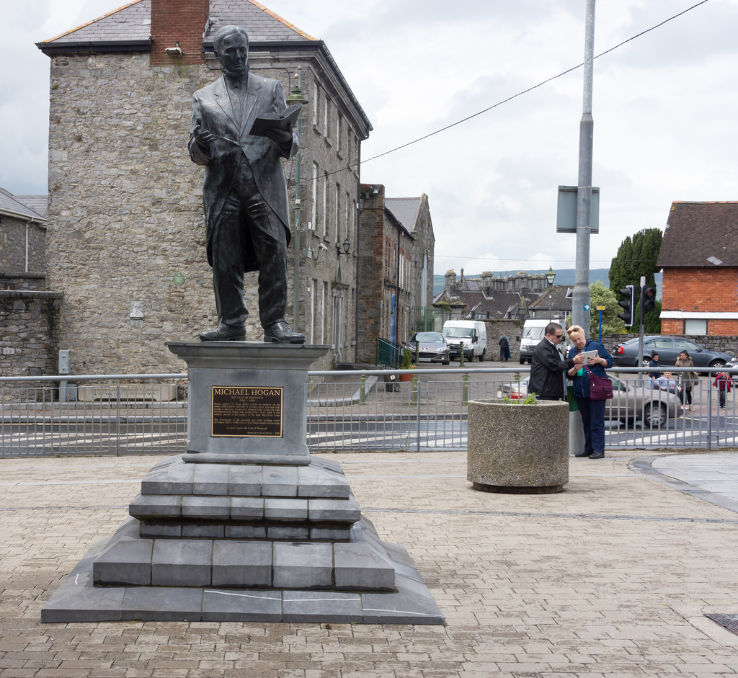 Michael Hogan,The Bard Of Thomond Trip Packages