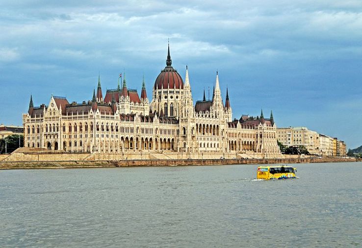Hungarian Parliament Building Trip Packages