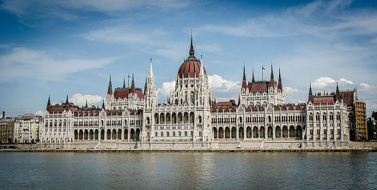 Hungarian Parliament Building Trip Packages