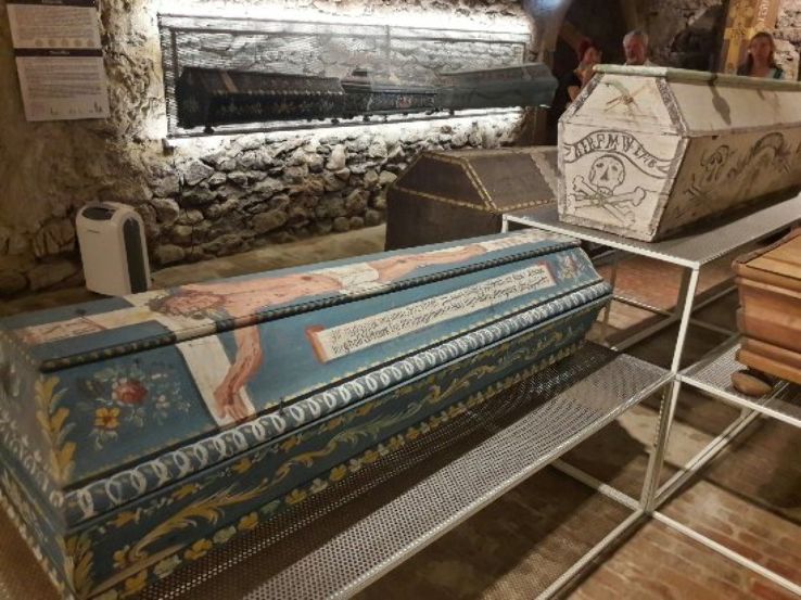 Tragor Ignaqc Museum Trip Packages