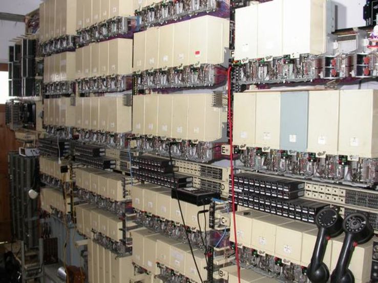 Old radios Exhibition Trip Packages