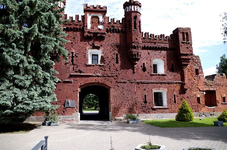 Brest Fortress in brest Belarus - reviews, best time to visit, photos