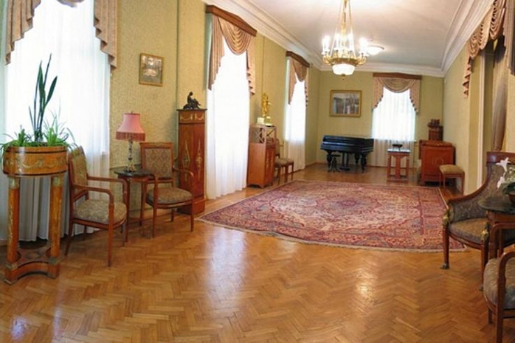 Yakub Kolas State Literature Memorial Museum Trip Packages