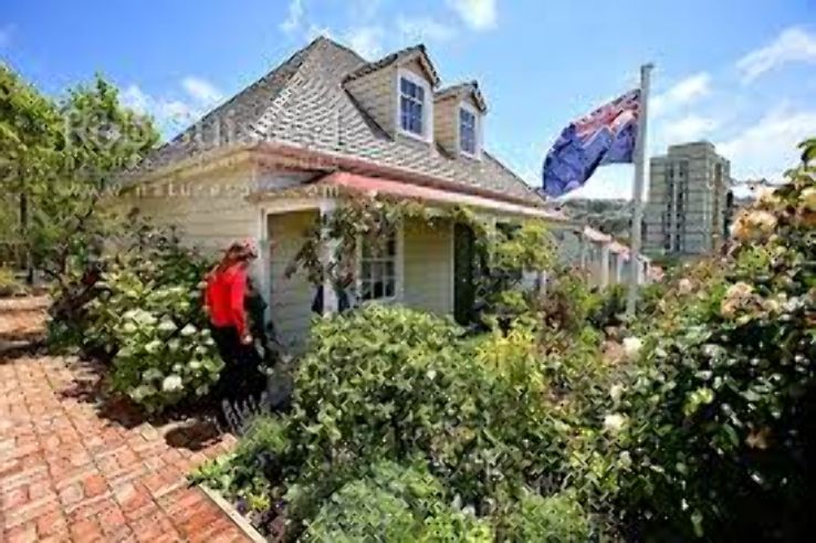 Nairn Street Cottage Trip Packages