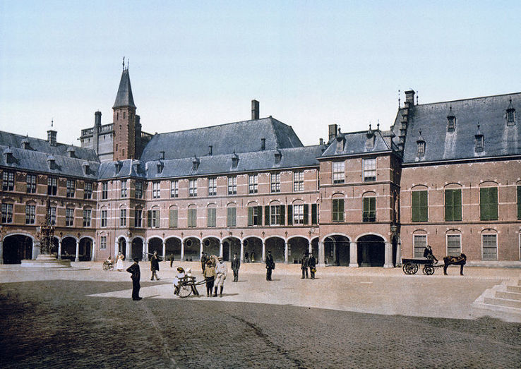 Binnenhof Trip Packages