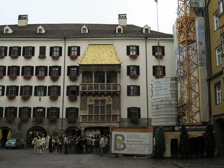 Golden Roof Trip Packages