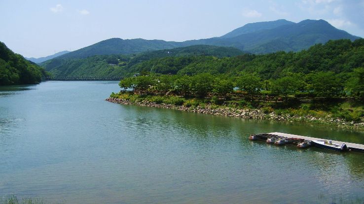 Ena Gorge Trip Packages