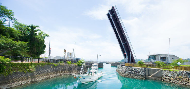 Townscapes around Tei Port Trip Packages