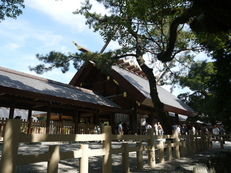 Atsuta Shrine  Trip Packages