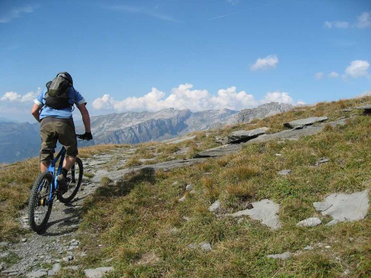 Mountain Air Cycle Hire Trip Packages