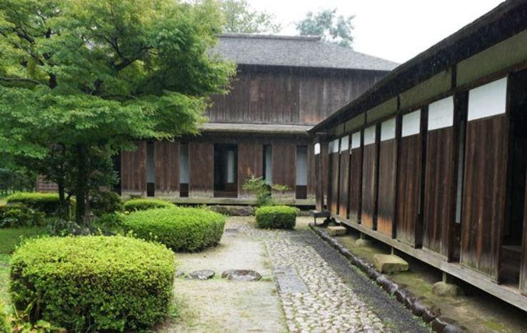 Minka-en Trip Packages